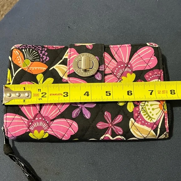 Vera Bradley Wallet - Picture 6 of 8
